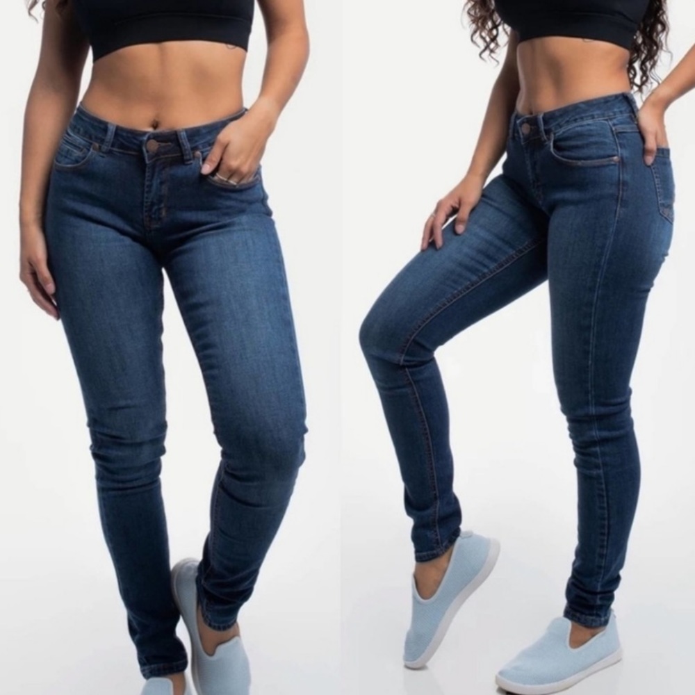 Barbell Apparel Skinny Jeans
